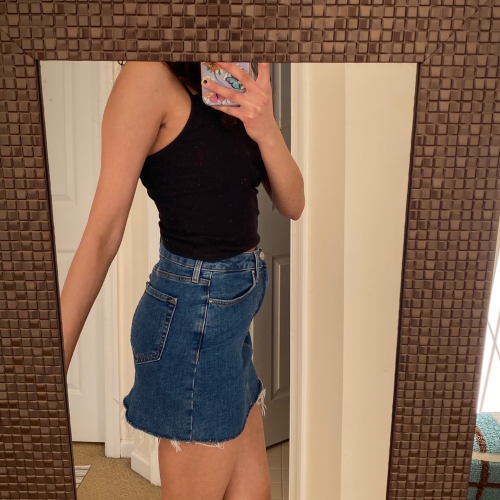 FOREVER 21 Denim mini skirt - Size Small - Picture 3 of 4